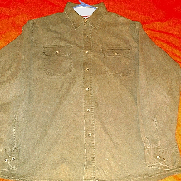 Wrangler long sleeve button up - Picture 1 of 3